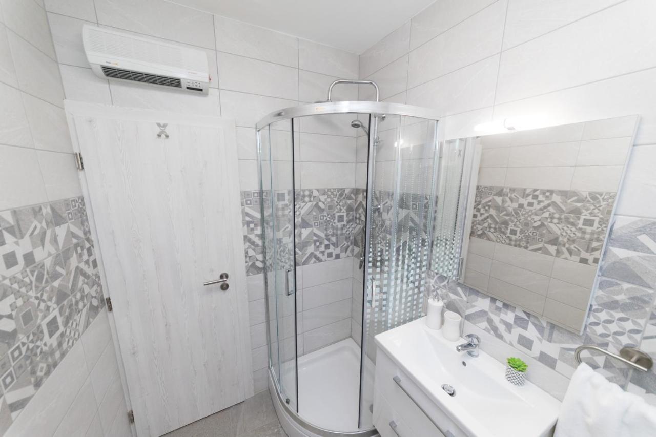 Agava Apartment Ugljan Exterior photo